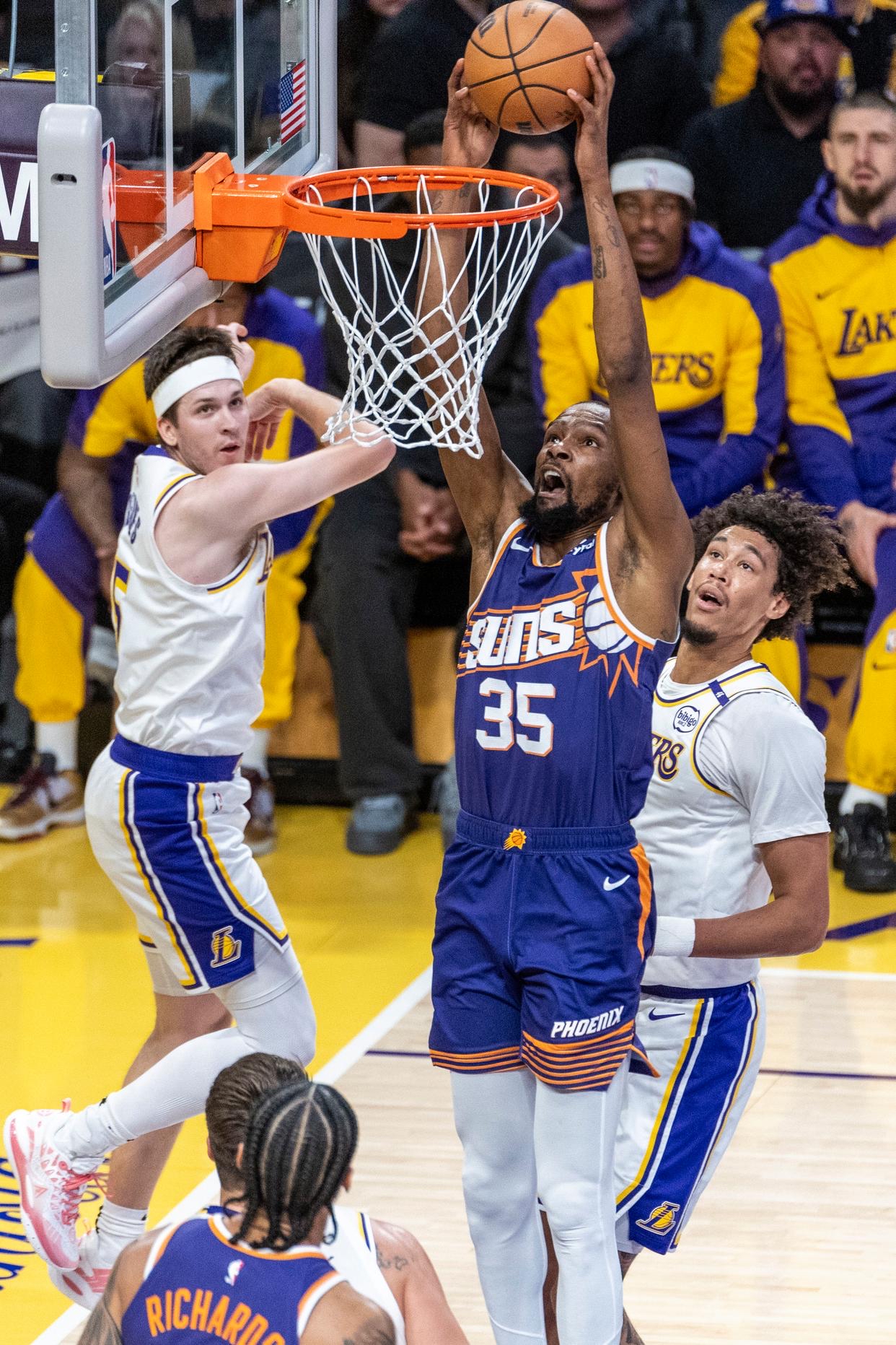 爱游戏 东契奇篮球视频 