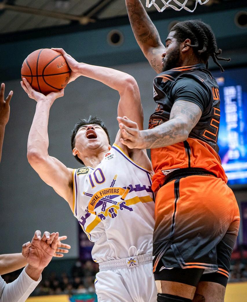 AIYOUXI今夜突围战来临，山东男篮围绕意甲造点机会，气氛紧张，训练强度明显提升的简单介绍