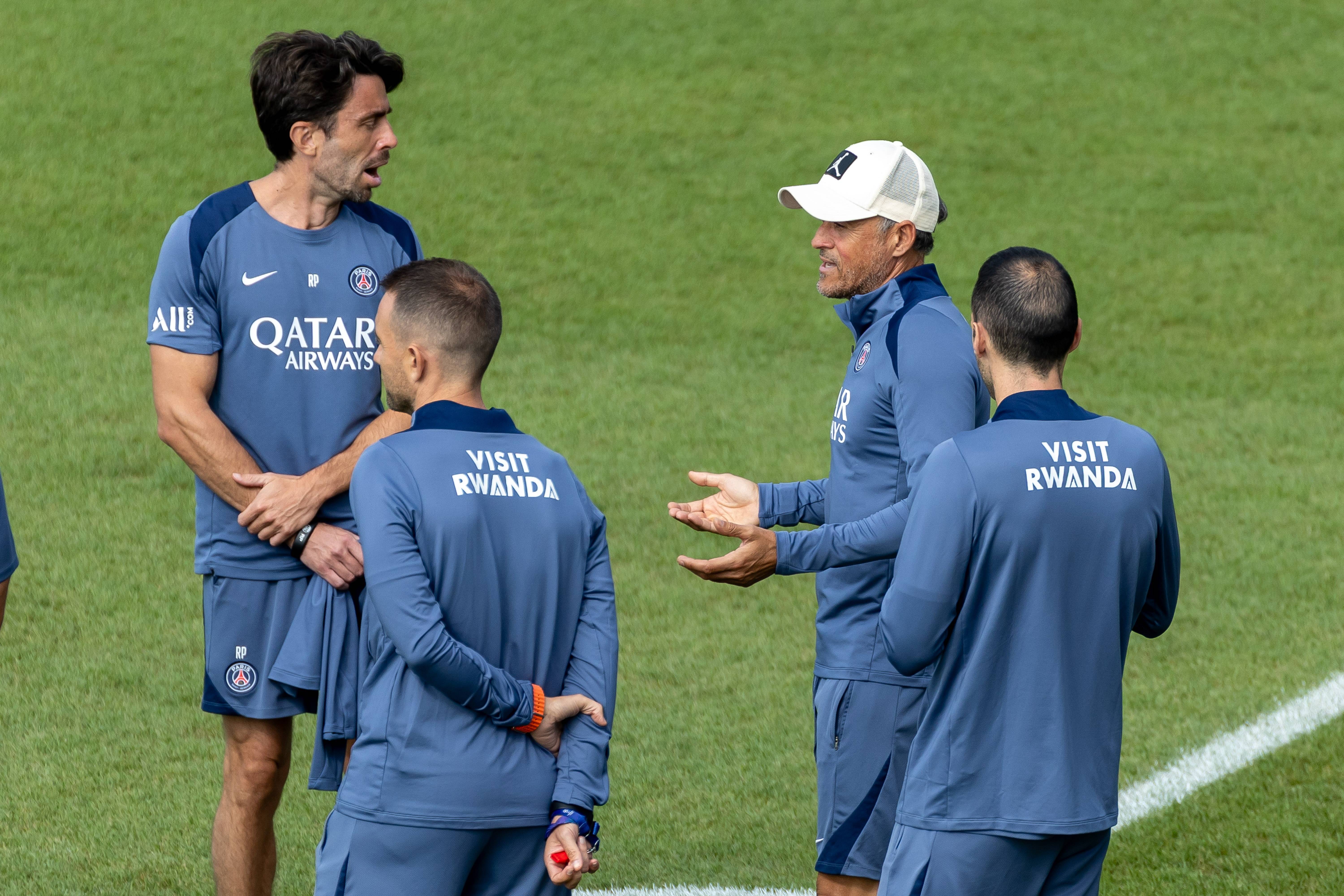 爱游戏关于巴黎圣日耳曼强势反弹备战NBA季后赛今夜洛杉矶快船调整名单以备国王杯，清晨皇家社会调整名单以备足总杯瞬间刷屏的信息